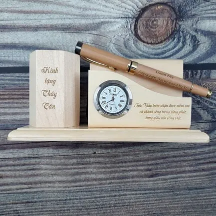 bút gỗ khắc tên bút gỗ khắc tên